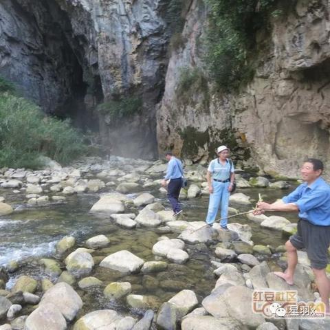 探秘巴马长寿村，中医养生与长寿秘诀的一日游体验  第1张