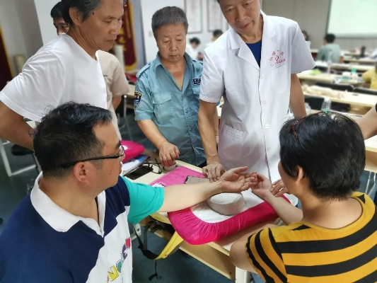 中医养生理疗，健康课堂的精髓与实践